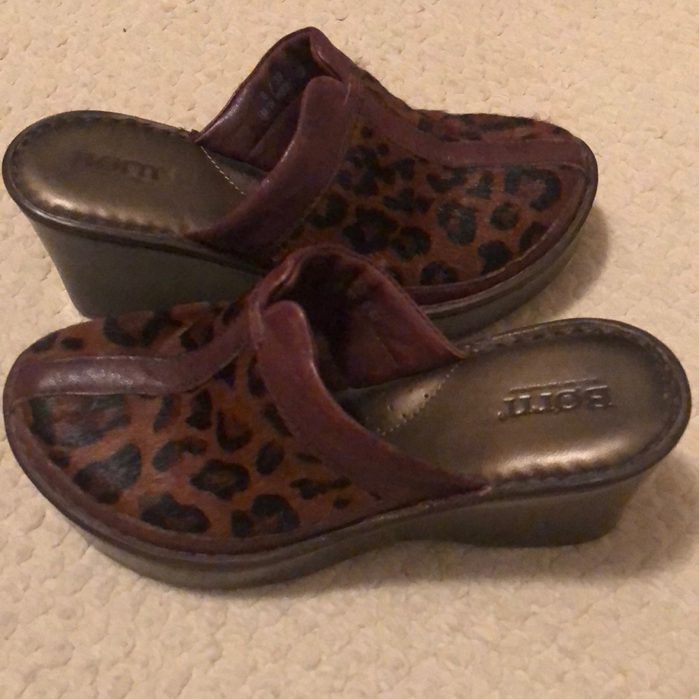 Born hand crafted footwear leather mules.